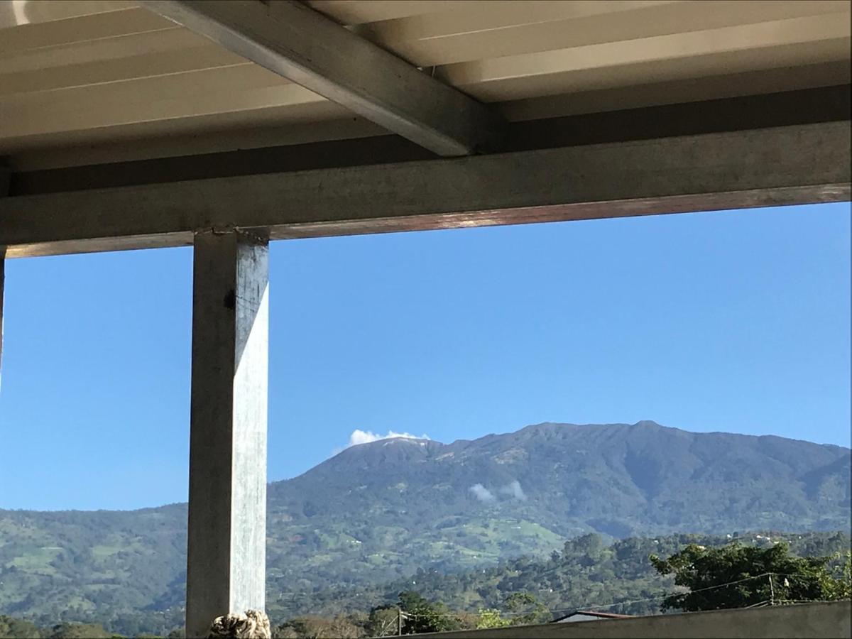Hotel Pacuare トゥリアルバ エクステリア 写真
